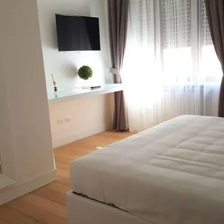 Lhp Parco Margherita 3* Naples