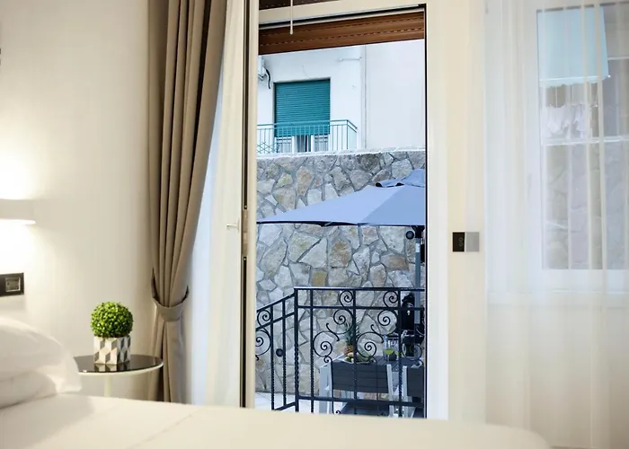 Lhp Parco Margherita 4* Napoli
