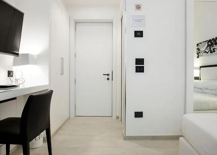 Lhp Parco Margherita 4* Napoli